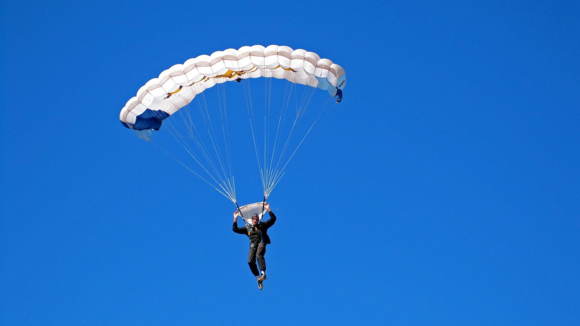 开拓者狂胜广厦，一场非典型关键战背后的奥运周期生存法则